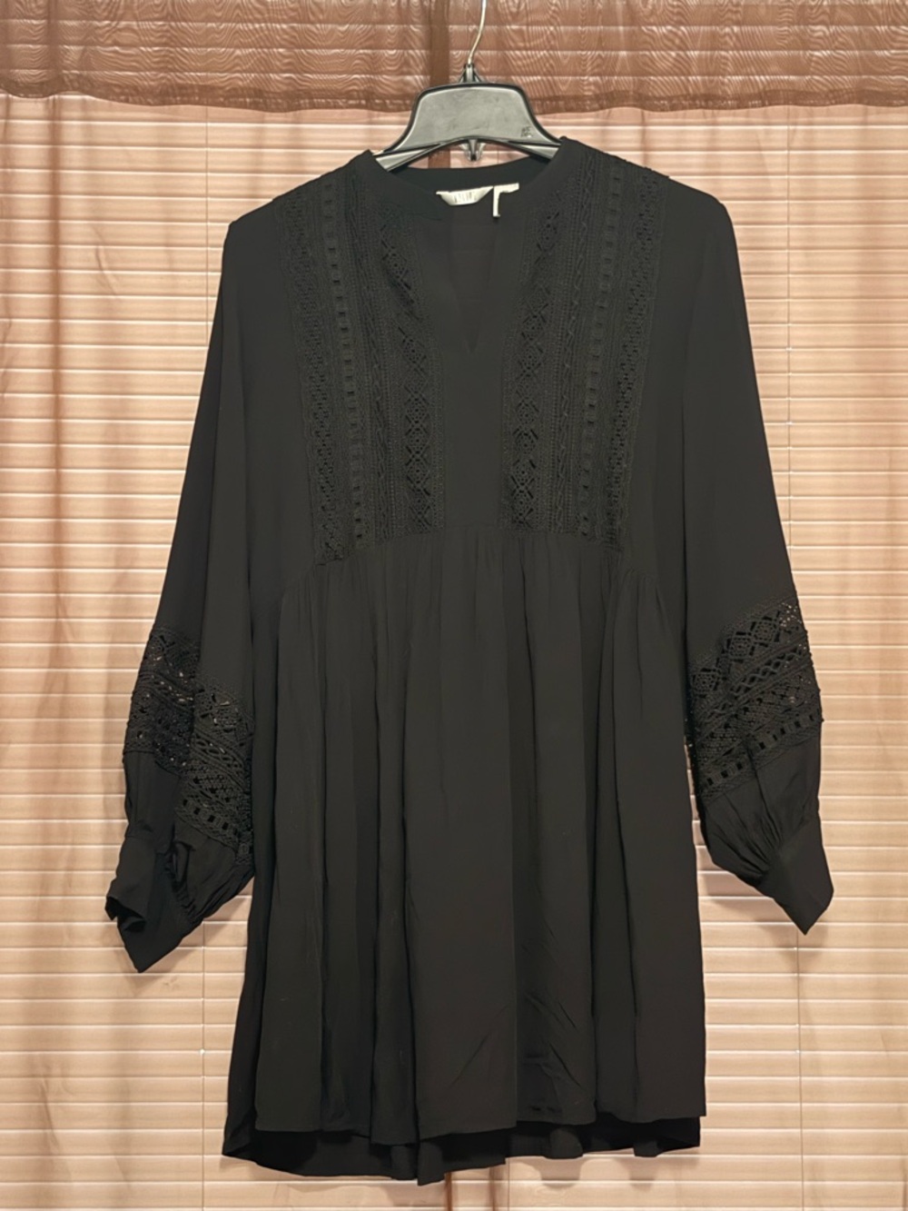 NEW Kaktus Black Long Sleeve Mini Boho Tunic Dress w/ Crochet Lace Details MED